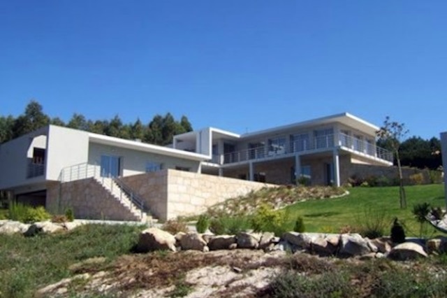 Habitação Familiar Caminha